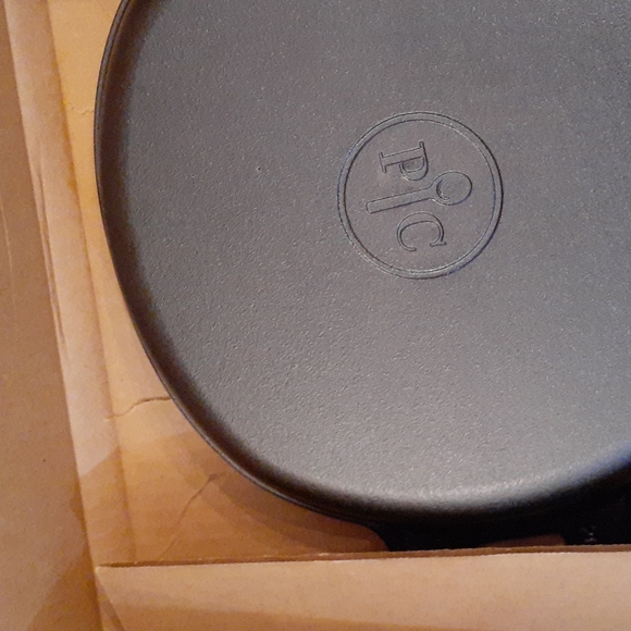 Pampered Chef 12" Skillet - Picture 4 of 4